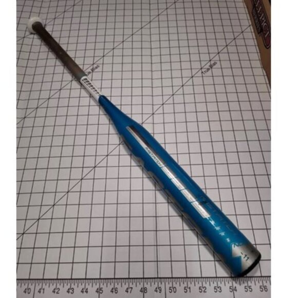 Easton Typhoon 7046 Aircraft Alloy Fastpitch Softball‎  FP13TY 30" 19oz baseball - Picture 1 of 13